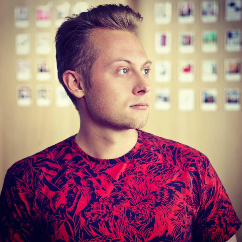 <p><b>Alexander Maltsev</b><br />
Head of Buyers Marketing & Offplatform at eBay</p>
